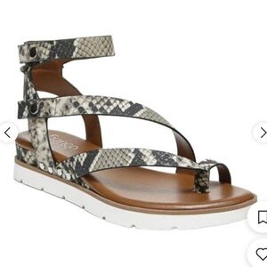 Heel Franco Sarto Godiva Sandal AZALEA WANG AIM FOR THE EYES